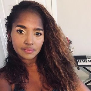 Meet your Posher, Gail